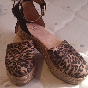 Naturalizer leopard sandals size 7